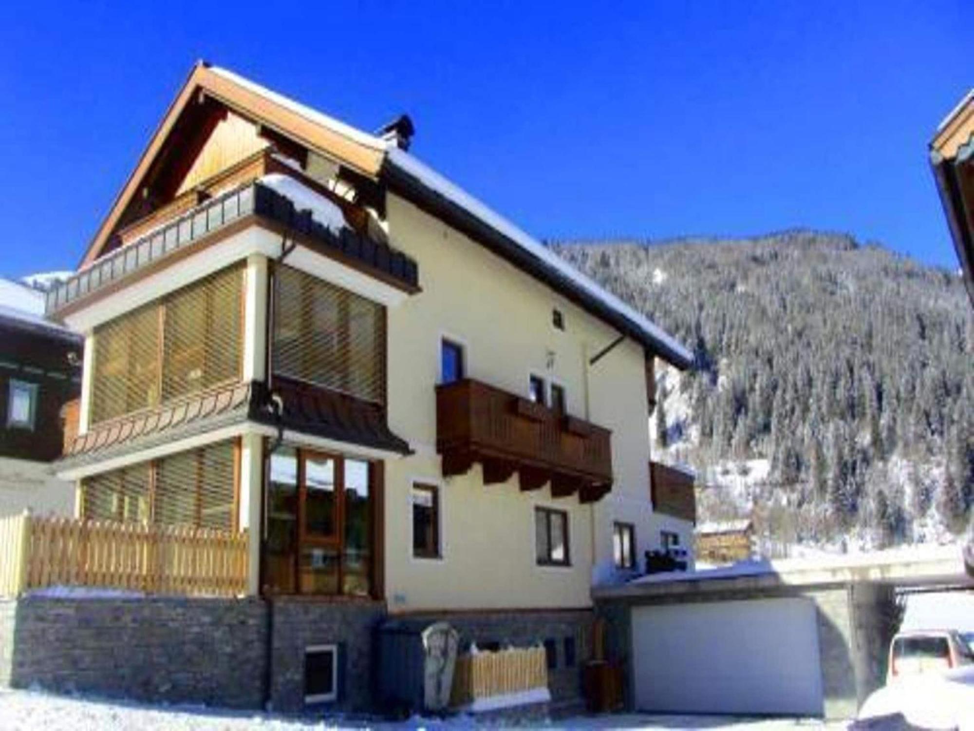 Apartment Flat In With A Balcony Krimml